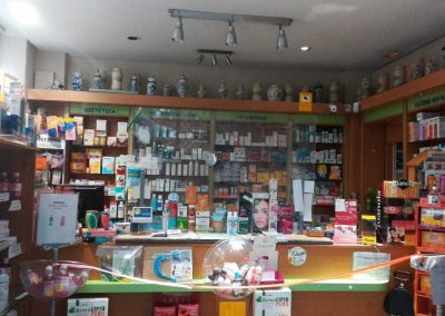 Especialistas de la salud de tu familia en Parque de Avenidas | Farmacia Baviera 13